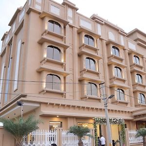Pachranga Resort